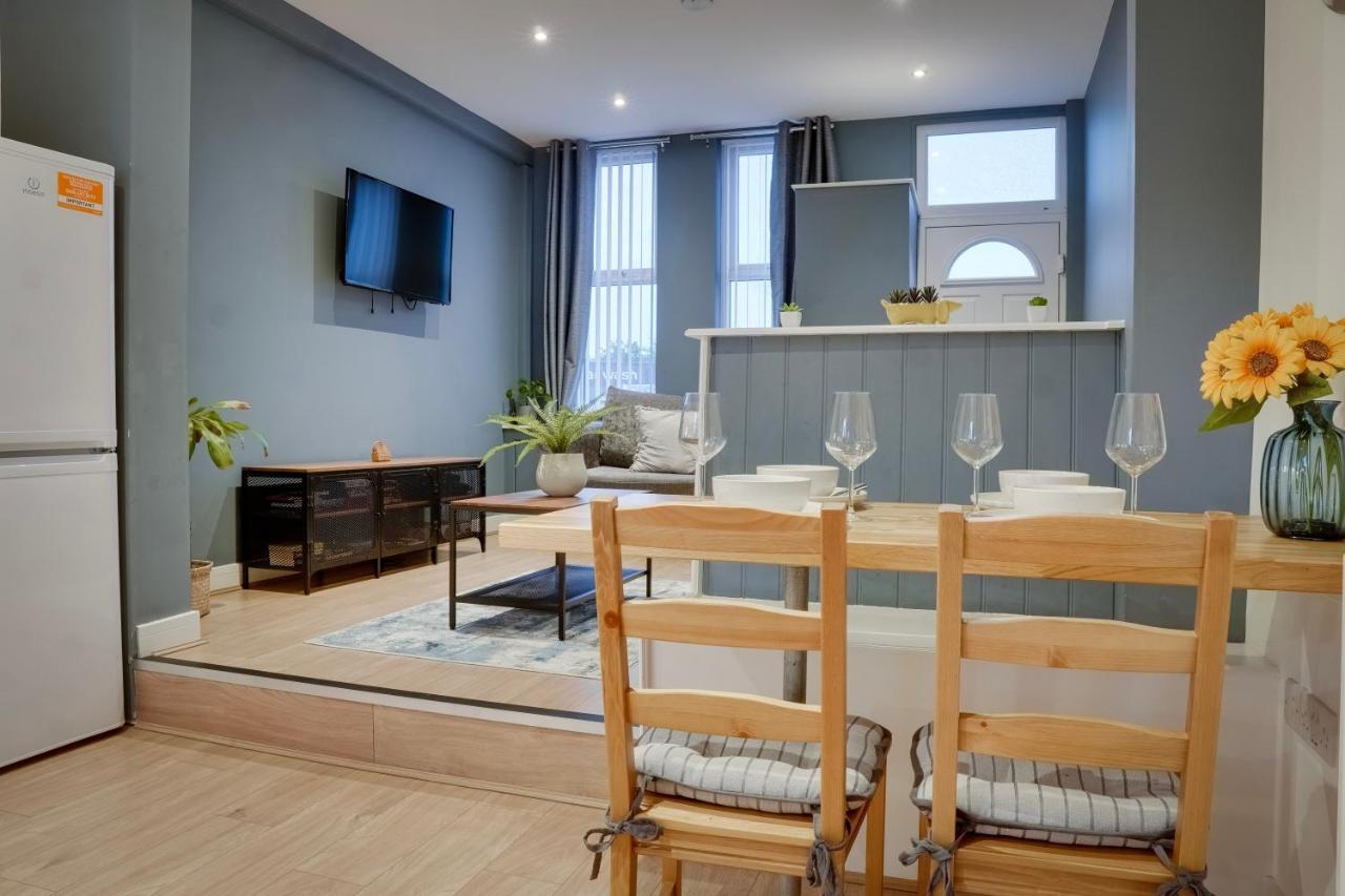 Birkenhead - 2 Bedroom House מראה חיצוני תמונה
